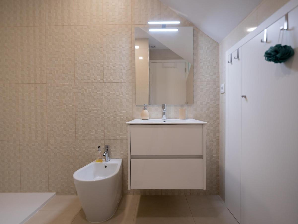 Apartamento Coxim - com pátio em pleno coração de Aveiro Exterior foto